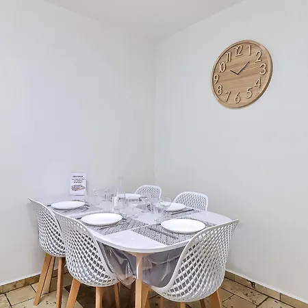 Le Logy-Cosy - Appartement 5 Pers - Clim Wifi Cosy Garage Saint-Gilles  Exterior photo